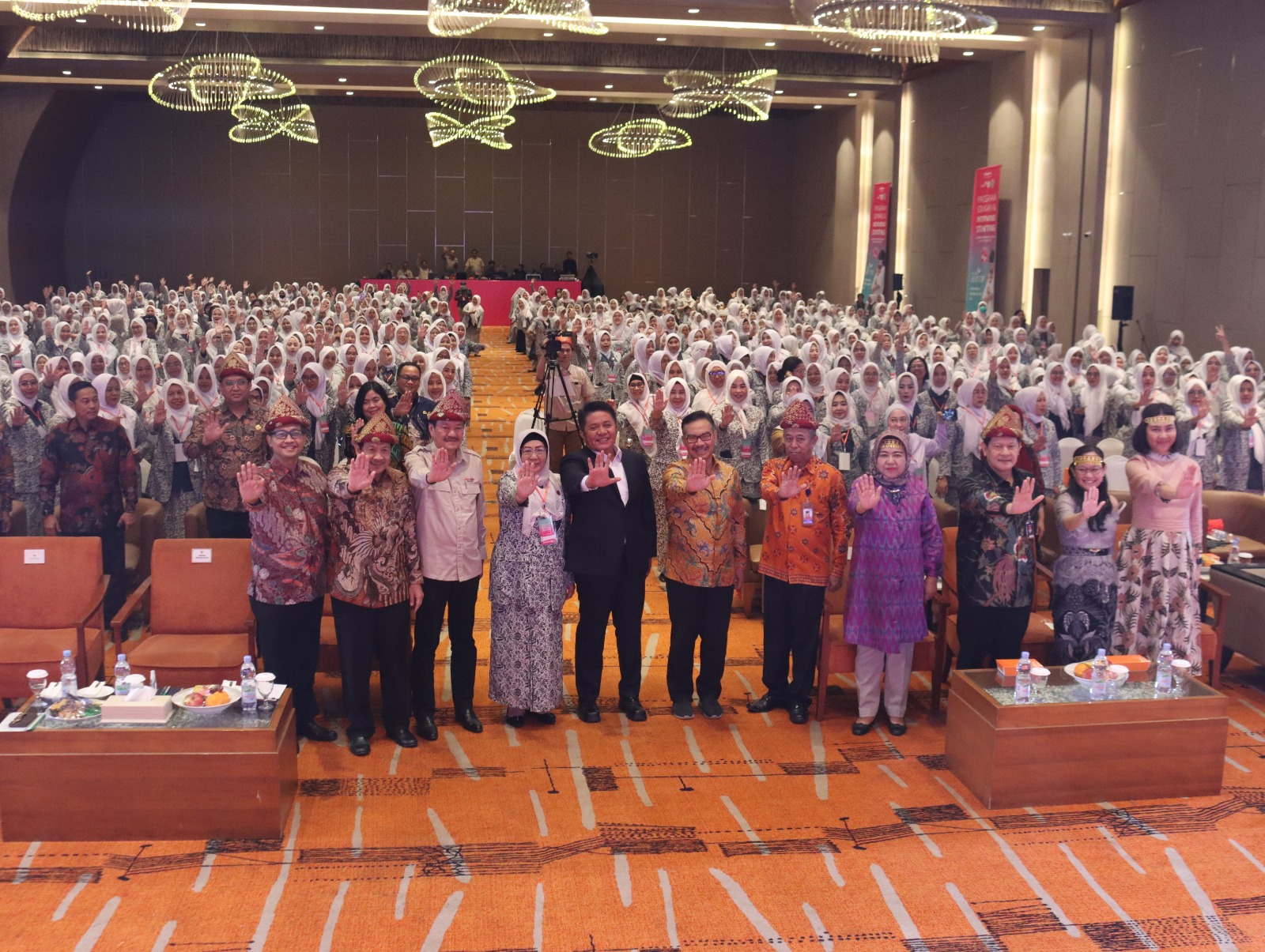 Edukasi bagi para bidan di Palembang guna turunkan stunting digelar Dexa dan BKKBN.