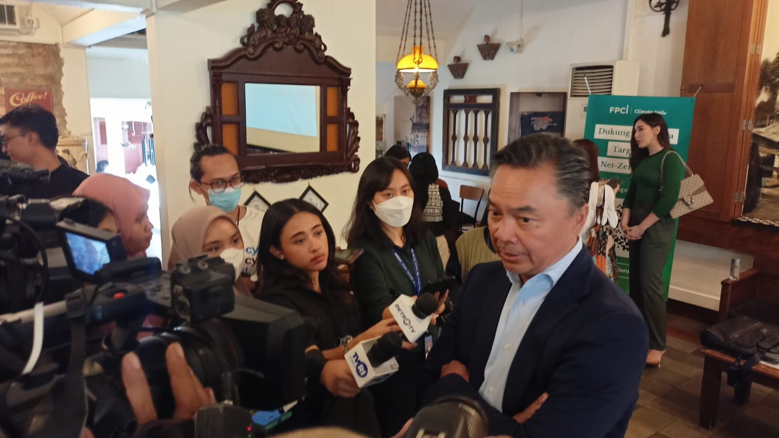 Sebanyak 204 juta penduduk yang menjadi pemilih potensial pada 2024 didominasi anak muda