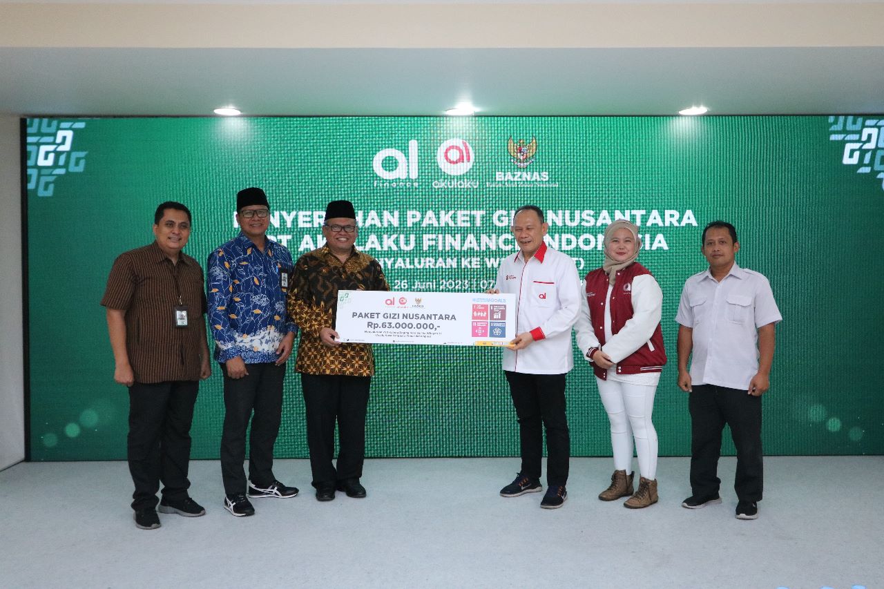 Badan Amil Zakat Nasional (Baznas) menerima Paket Gizi Nusantara dari PT Akulaku Finance Indonesia.