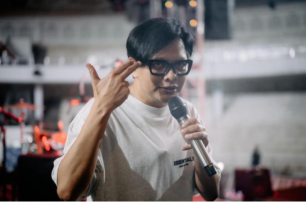 Vokalis Band Gigi Arman Maulana