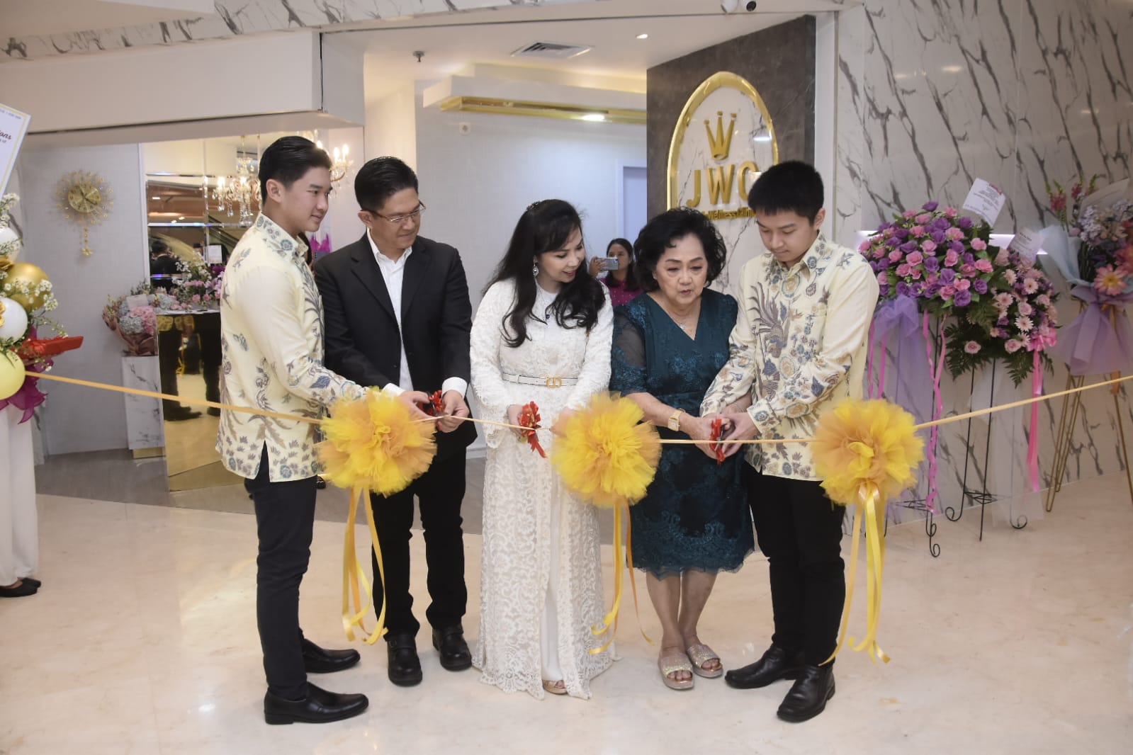 Pembukaan Jakarta Wellness Clinic di Gajah Mada Plaza