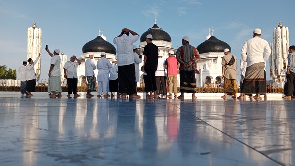 Masjid Raya Baiturrahman, Banda Aceh.