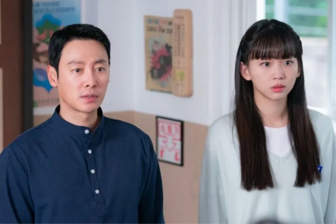 Kim Dong Wook dan Jin Ki Joo dalam serial drama Korea My Perfect Stranger.