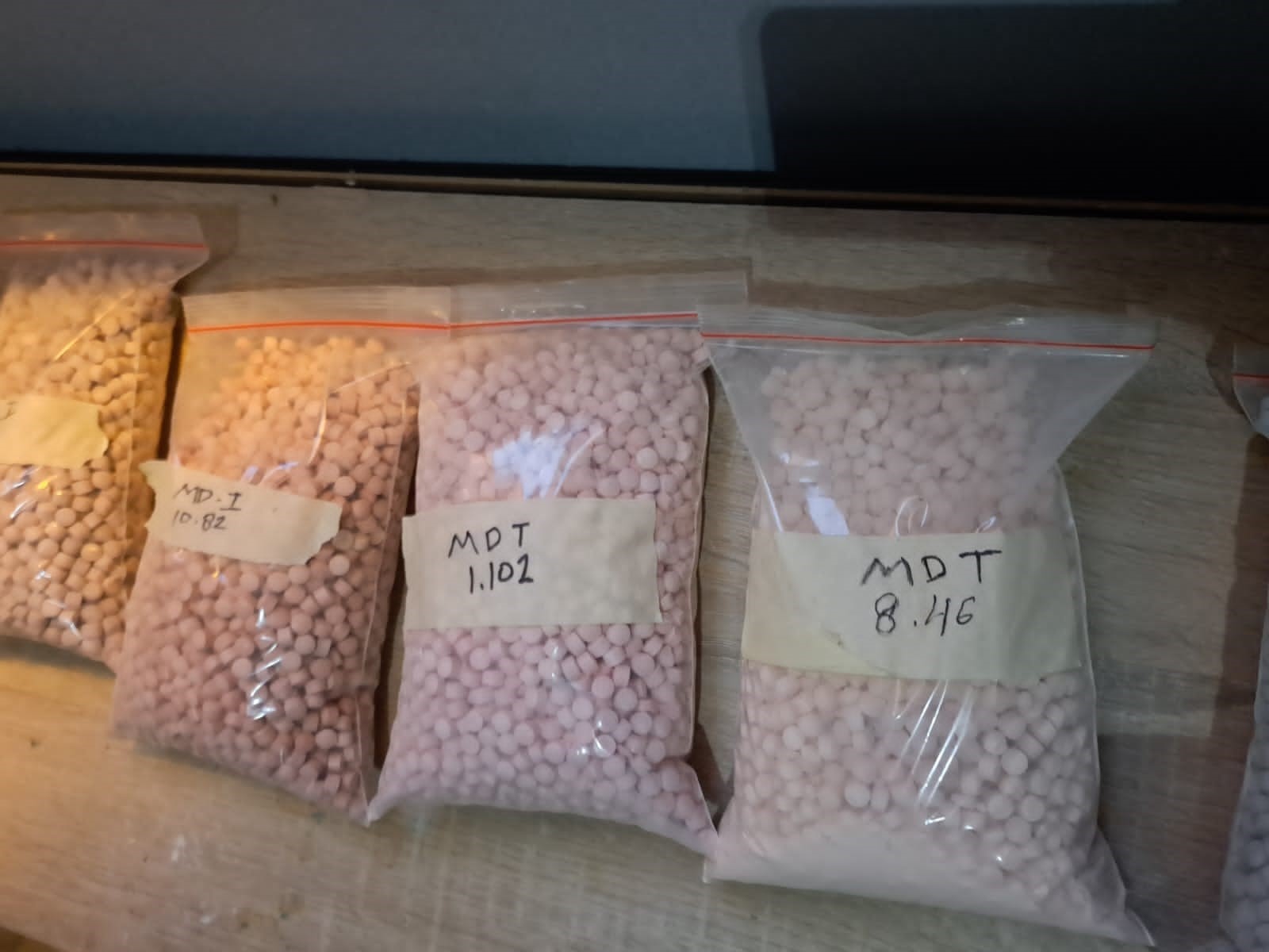 Sinergi Bea Cukai dan Polri Ungkap Pabrik Ekstasi Jaringan Internasional di Tangerang dan Semarang