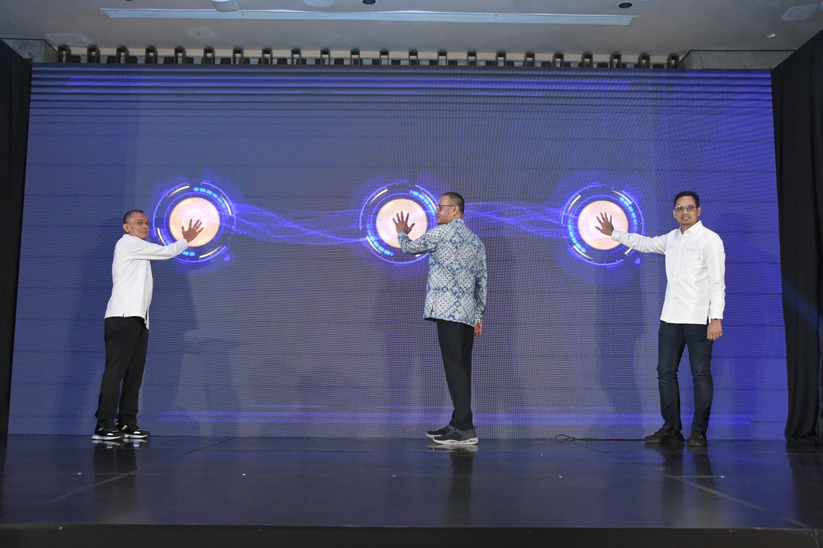 Pembukaan Rakernas kadin bidang Kominfo