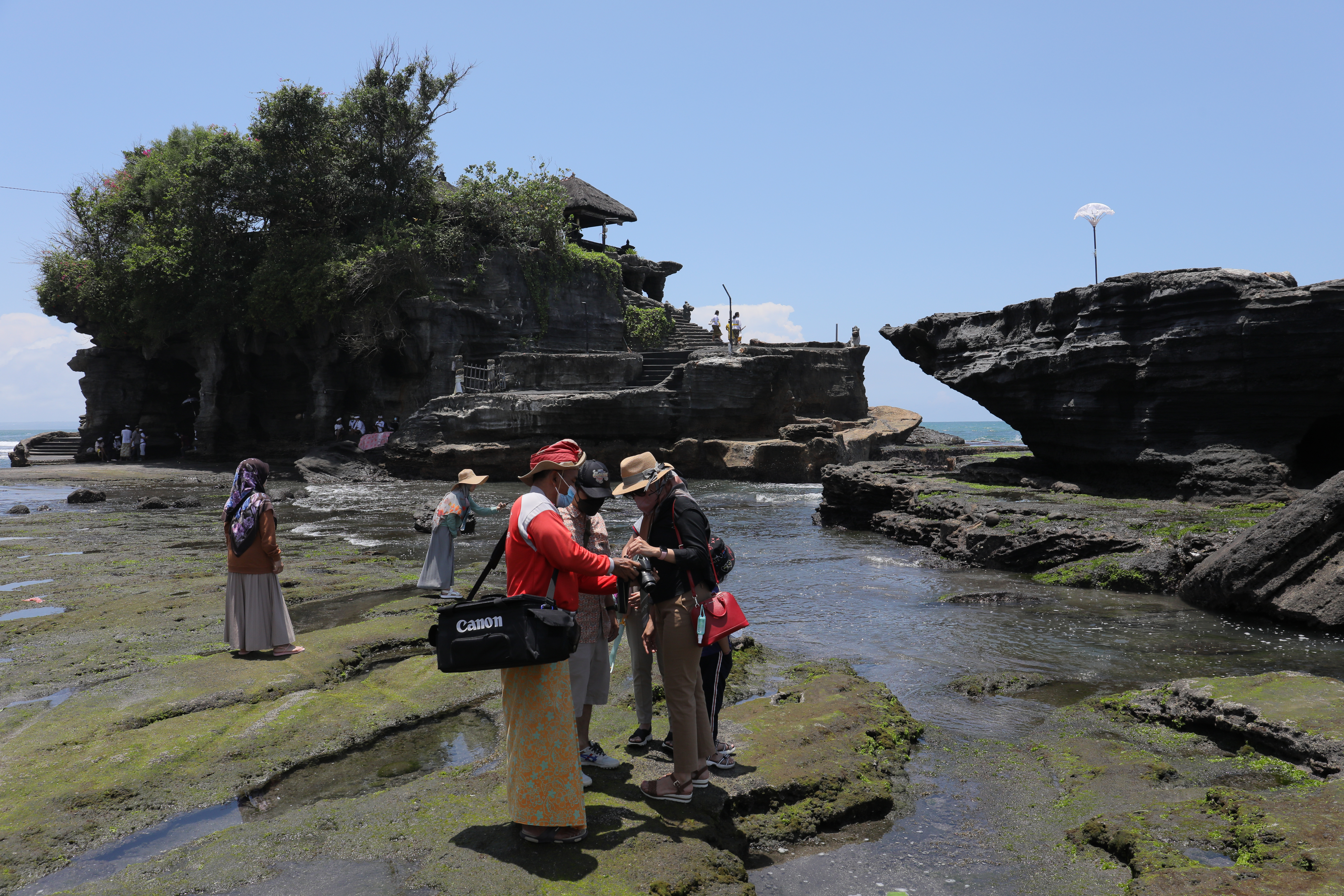 Libur Panjang Idul Adha, Tarif Sewa Kendaraan di Bali Naik Hingga 15 Persen