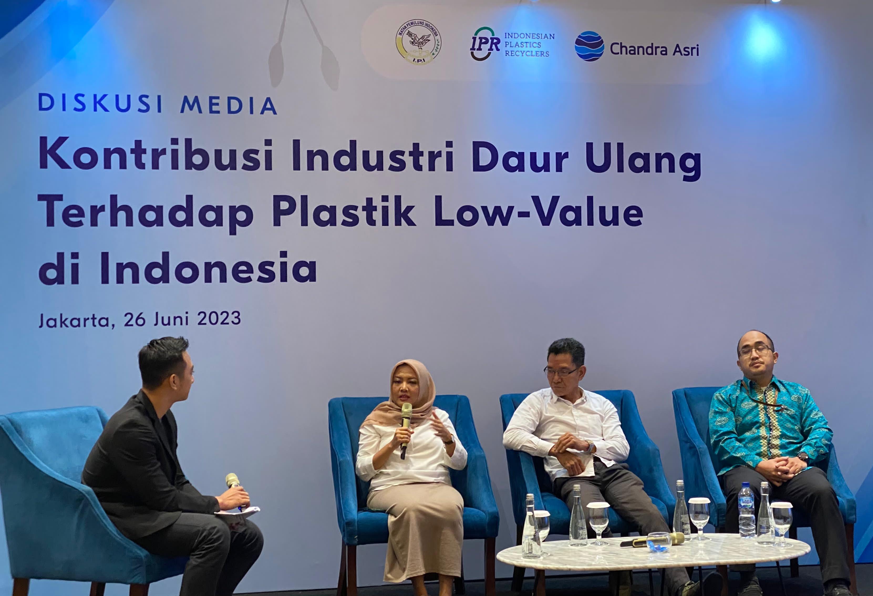  Diskusi bertajuk “Kontribusi Industri Daur Ulang terhadap Plastik Low-Value di Indonesia” yang digelar di Jakarta, baru-baru ini.