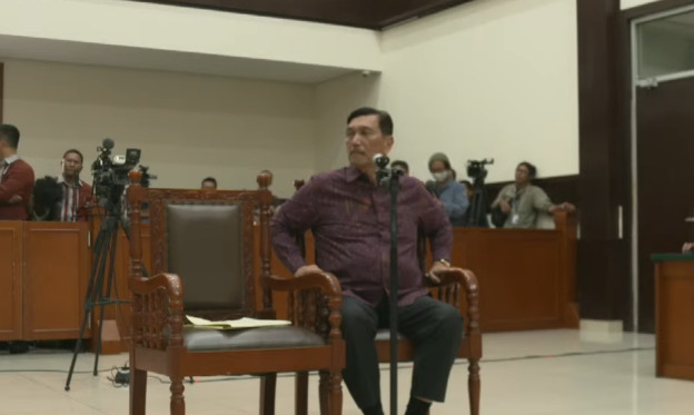 Luhut dalam sidang pencemaran nama baik Haris Azhar dan Fatia Maulidiyanti