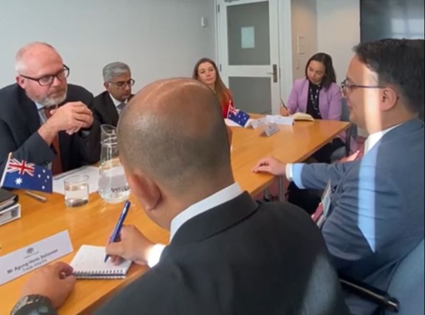 Wakil Menteri Perdagangan RI Jerry Sambuaga bersama Komisi VI DPR RI menemui Australia Competition and Consumer Commission (ACCC). 