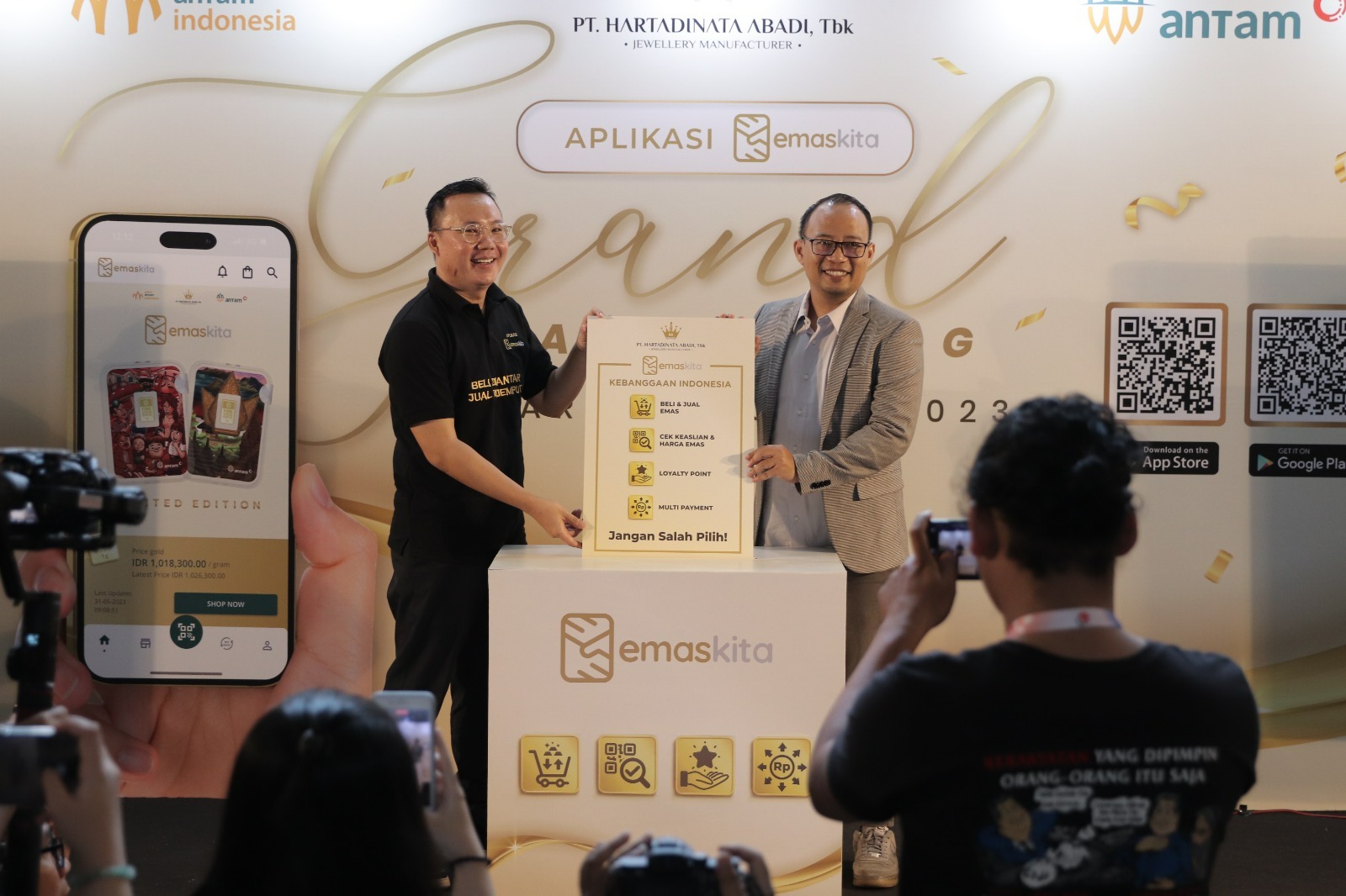 Bekerja sama dengan PT Antam, PT Hartadinata Abadi Tbk meluncurkan aplikasi EmasKITA di Jakarta. 