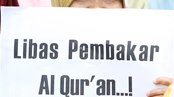 Aksi Massa mengecam aksi pembakaran Al-Qur'an