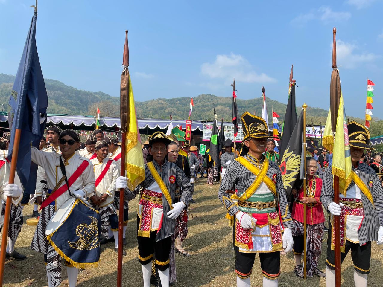 Perayaan hari ulang tahun (HUT) ke-75 Kalurahan Wukirsari, Kapanewon Imogiri, Kabupaten Bantul, DIY, Minggu (18/6).