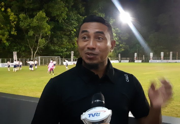Mantan pemain Timnas Indonesia, Firman Utina.