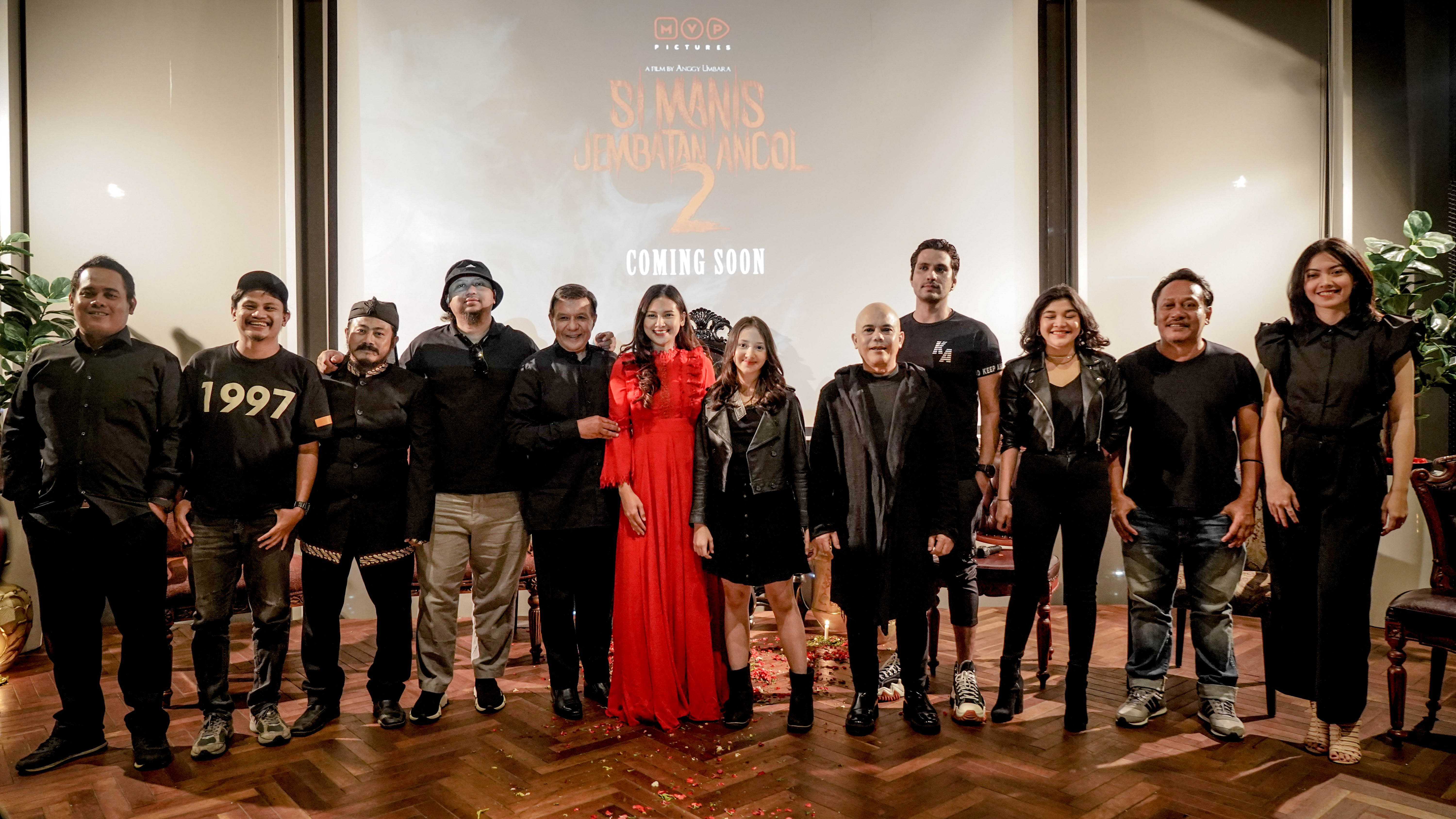 Konferensi pers film 'Si Manis Jembatan Ancol 2' di Multivison Tower, Jakarta, baru-baru ini.