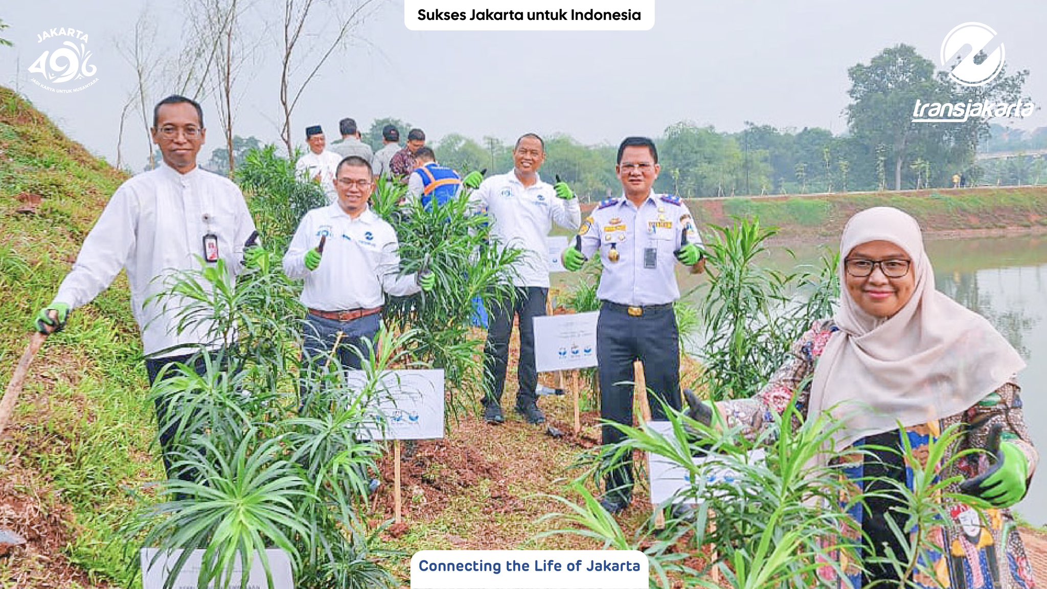 Tangani Polusi, PT TransJakarta Lakukan Penanaman Pohon di Kawasan Waduk Brigif