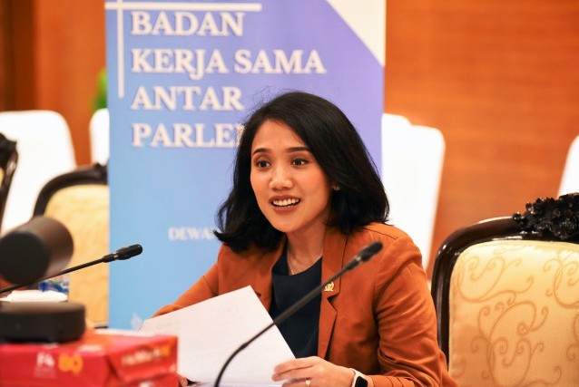 Anggota Badan Kerja Sama Antar Parlemen (BKSAP) DPR RI Fraksi Partai Golkar Puteri Komarudin