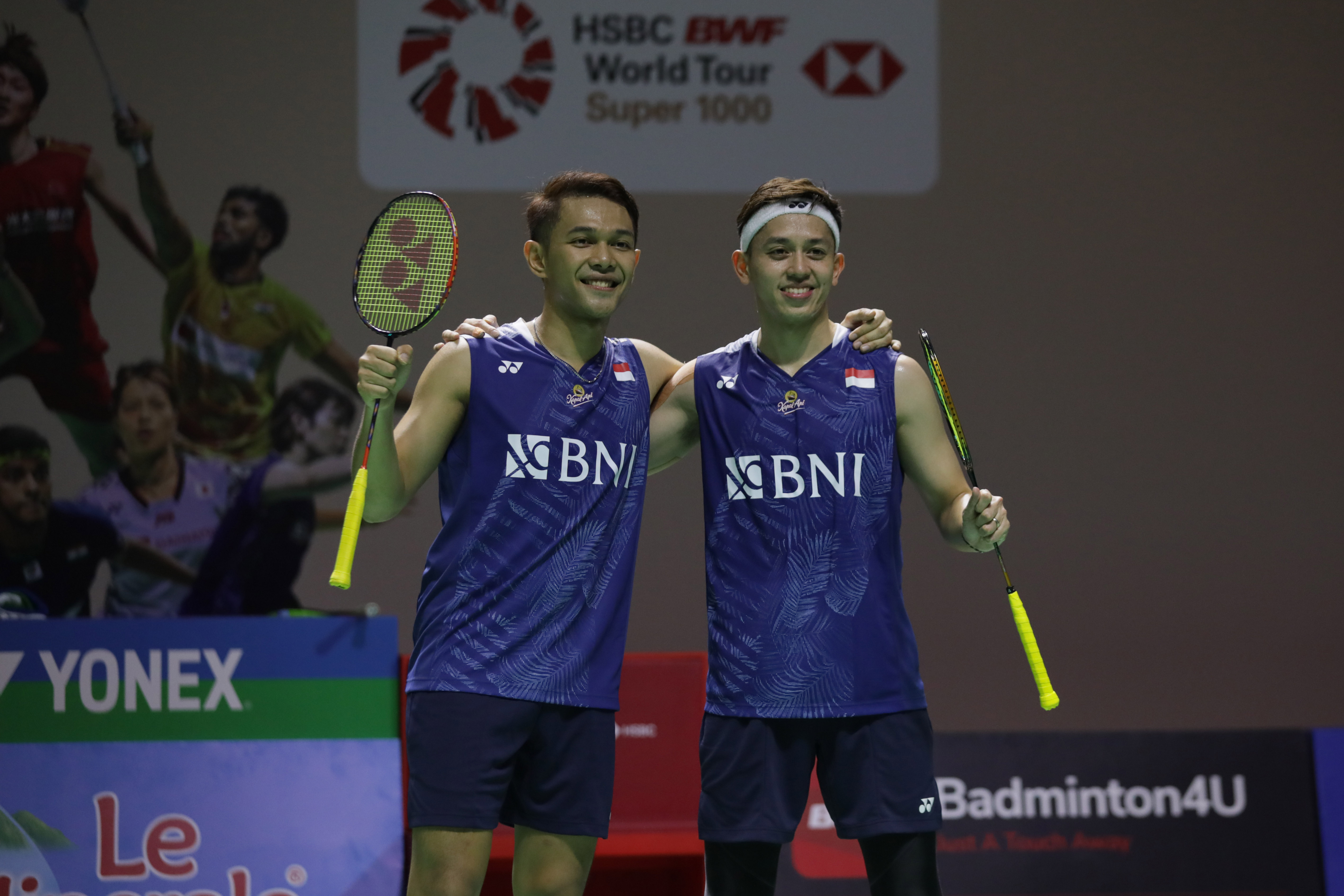 Ganda Putra Fajar/Rian melangkah ke babak selanjutnya setelah menang dengan skor 21-15, 21-11