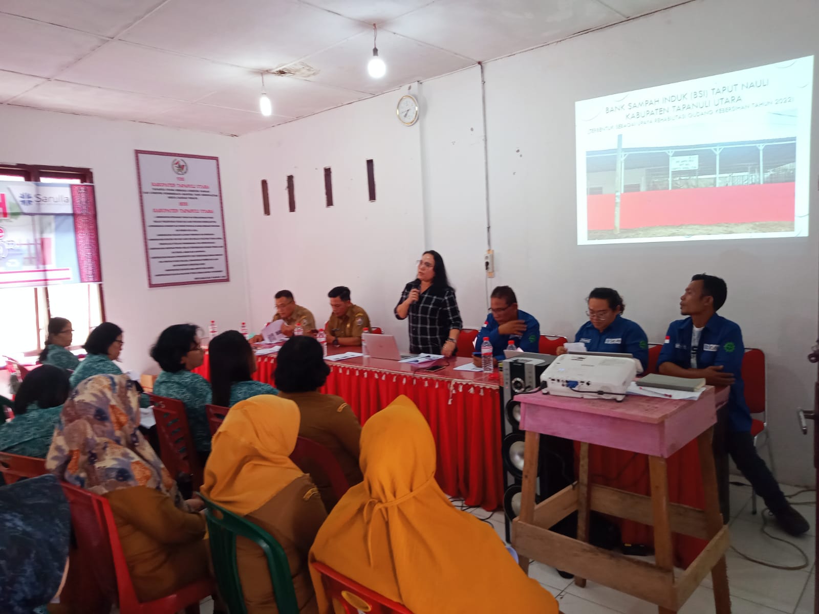 PT Sarula Operation Ltd menggelar sosialiasi pengelolaan sampah