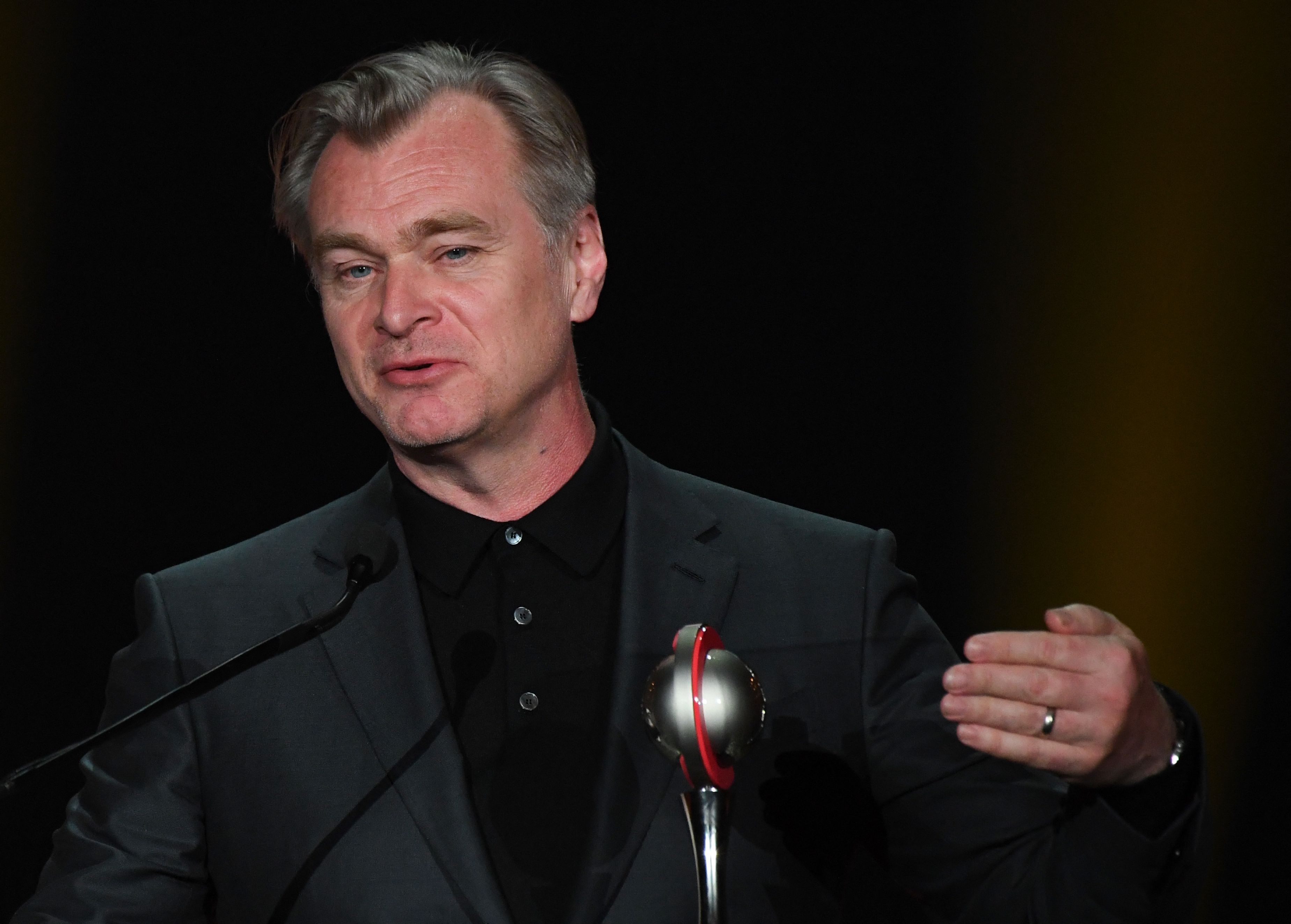 Christopher Nolan Kagum dengan Kisah Hidup Oppenheimer