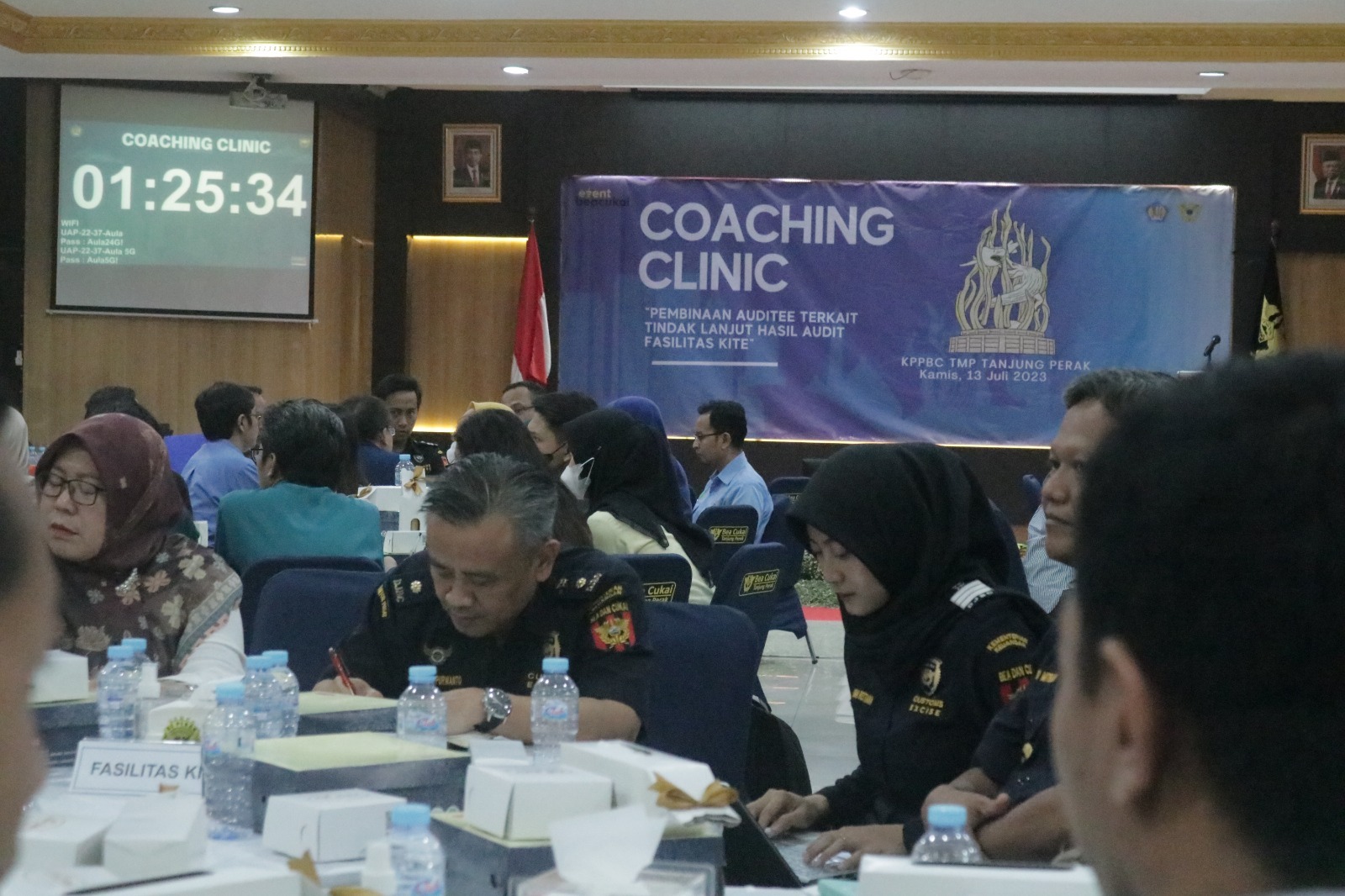Bea Cukai melakukan kegiatan 'coaching clinic' atas laporan hasil audit (LHA) perusahaan-perusahaan penerima fasilitas KITE.