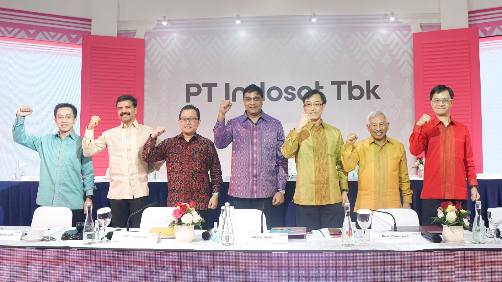 Direksi Indosat mengumumkan kinerja baik perusahaan