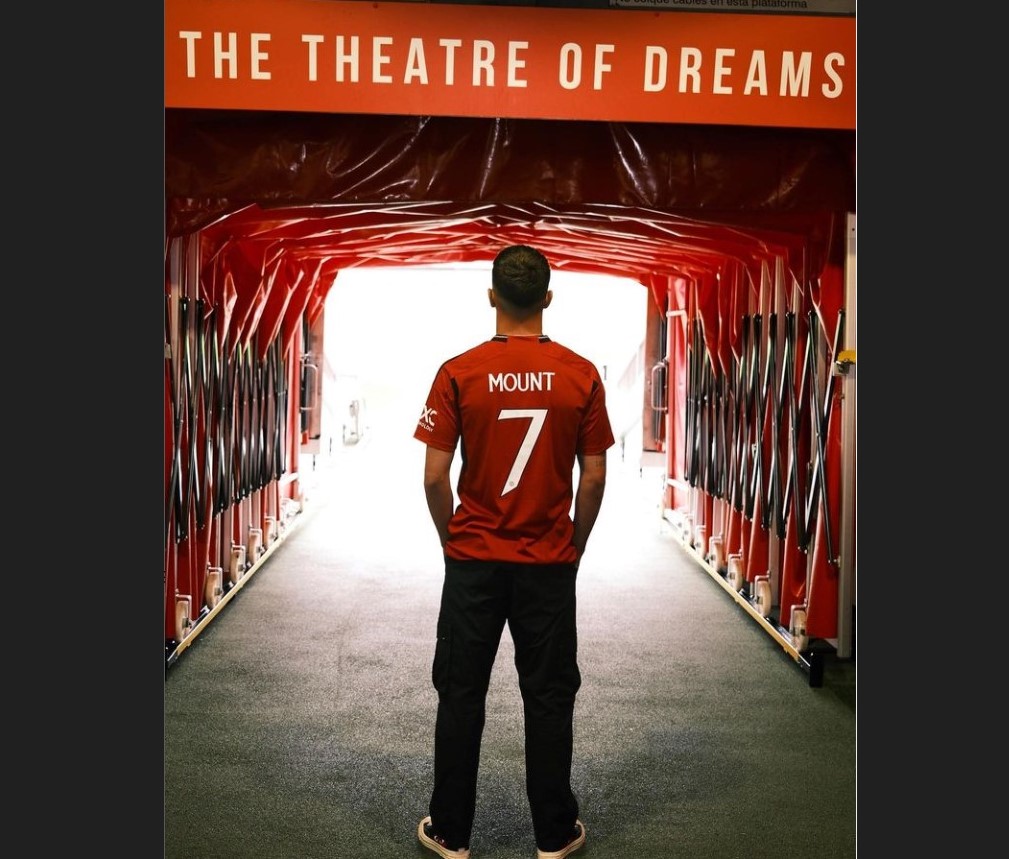 Mount Ungkap Alasan Tinggalkan Chelsea