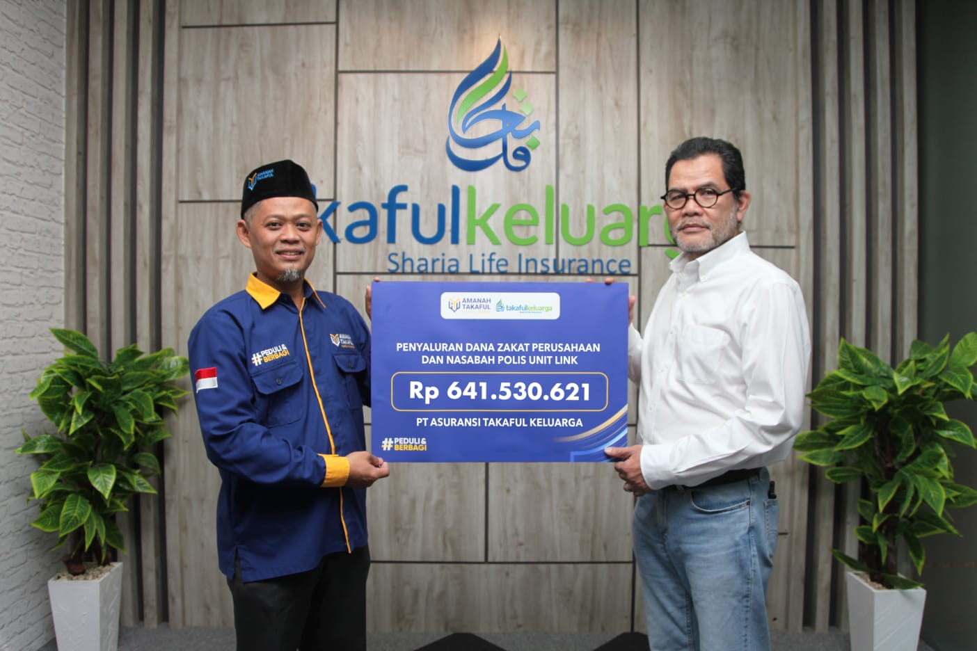 Takaful Keluarga Salurkan Zakat Sebesar Rp641 Juta Melalui Amanah Takaful
