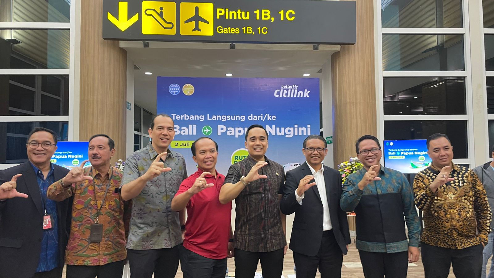 Putu Rudana Resmikan Rute Penerbangan Bali-Papua Nugini