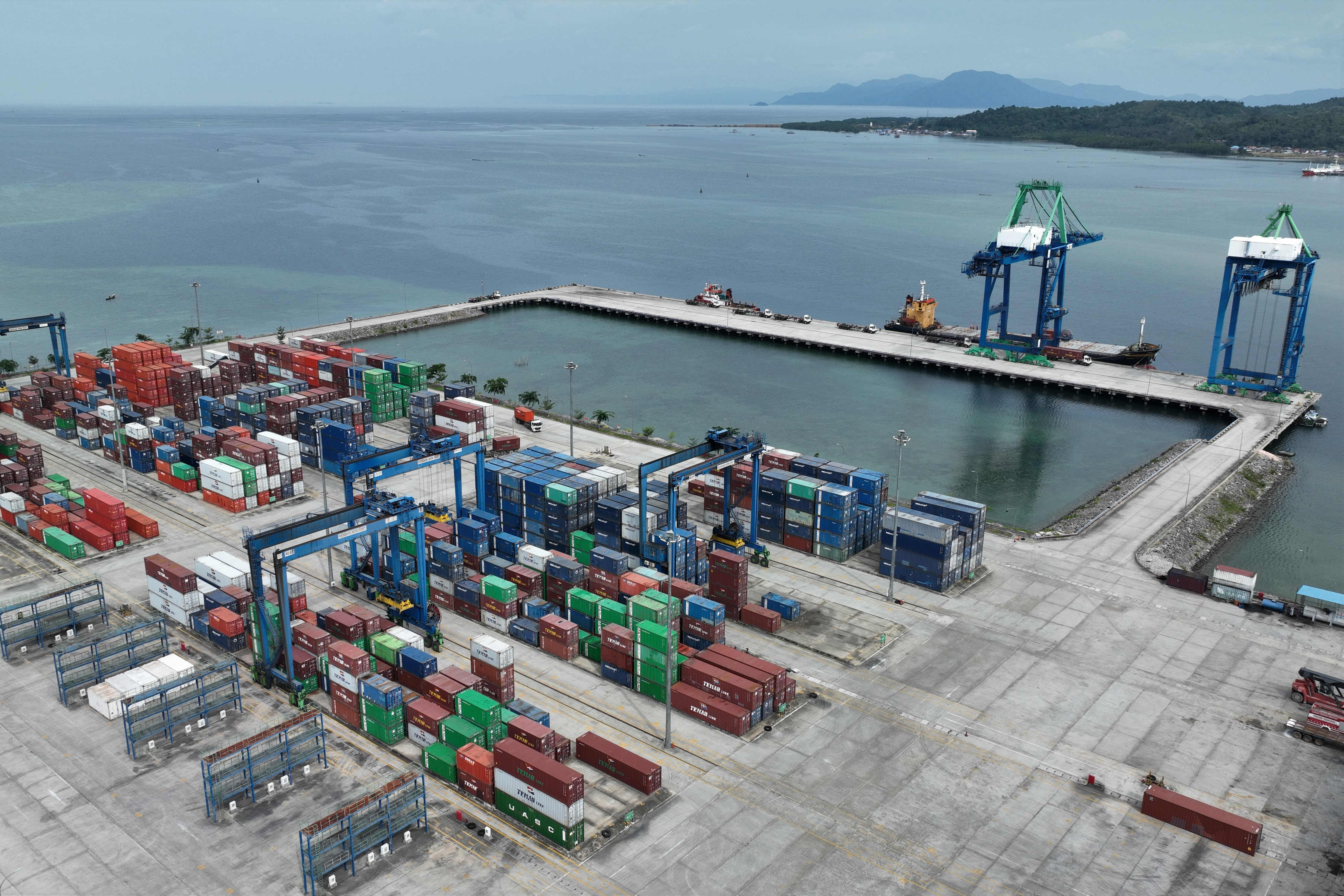 Neraca Perdagangan Juni 2023 Diperkirakan Surplus 1,33 Miliar Dolar AS