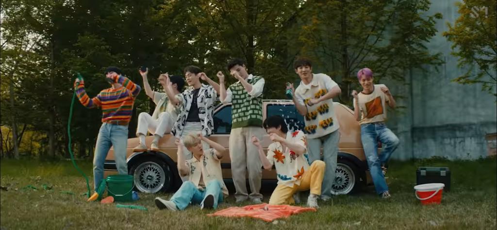 Single kedua Exo dalam Album Exist, Hear Me Out