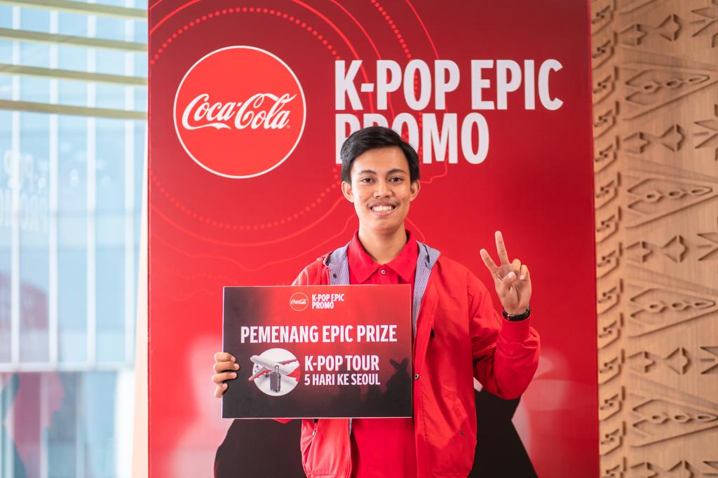 Yudha Prayoga, Salah satu penerima hadiah beruntung pengalaman wisata K-Pop selama lima hari di Seoul, Korea Selatan.  