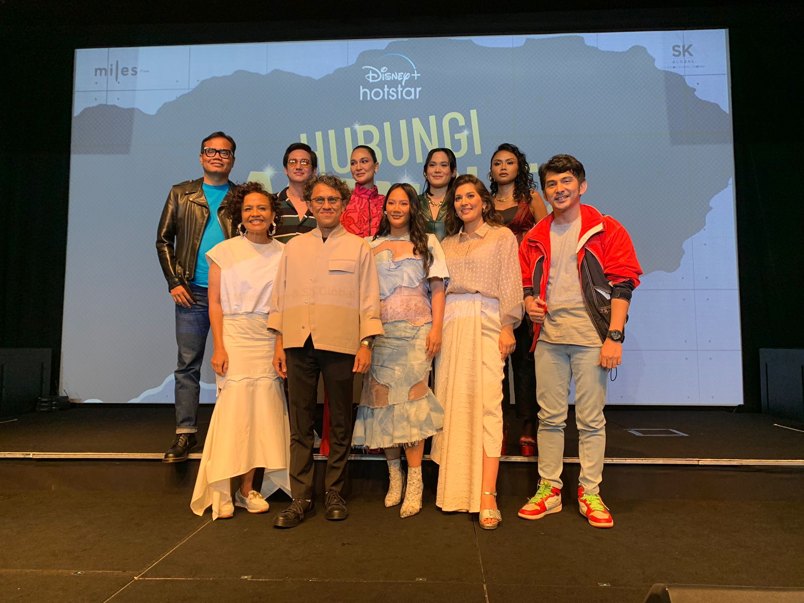 Menertawakan Industri Hiburan di Hubungi Agen Gue!