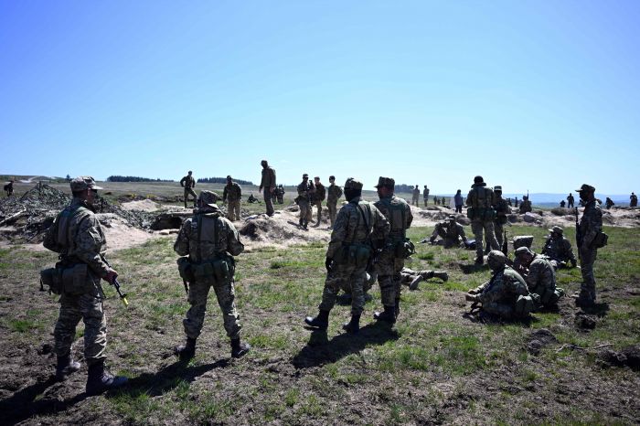 Ukraina Luncurkan Serangan Baru dan Harap Pasokan Senjata Jarak Jauh