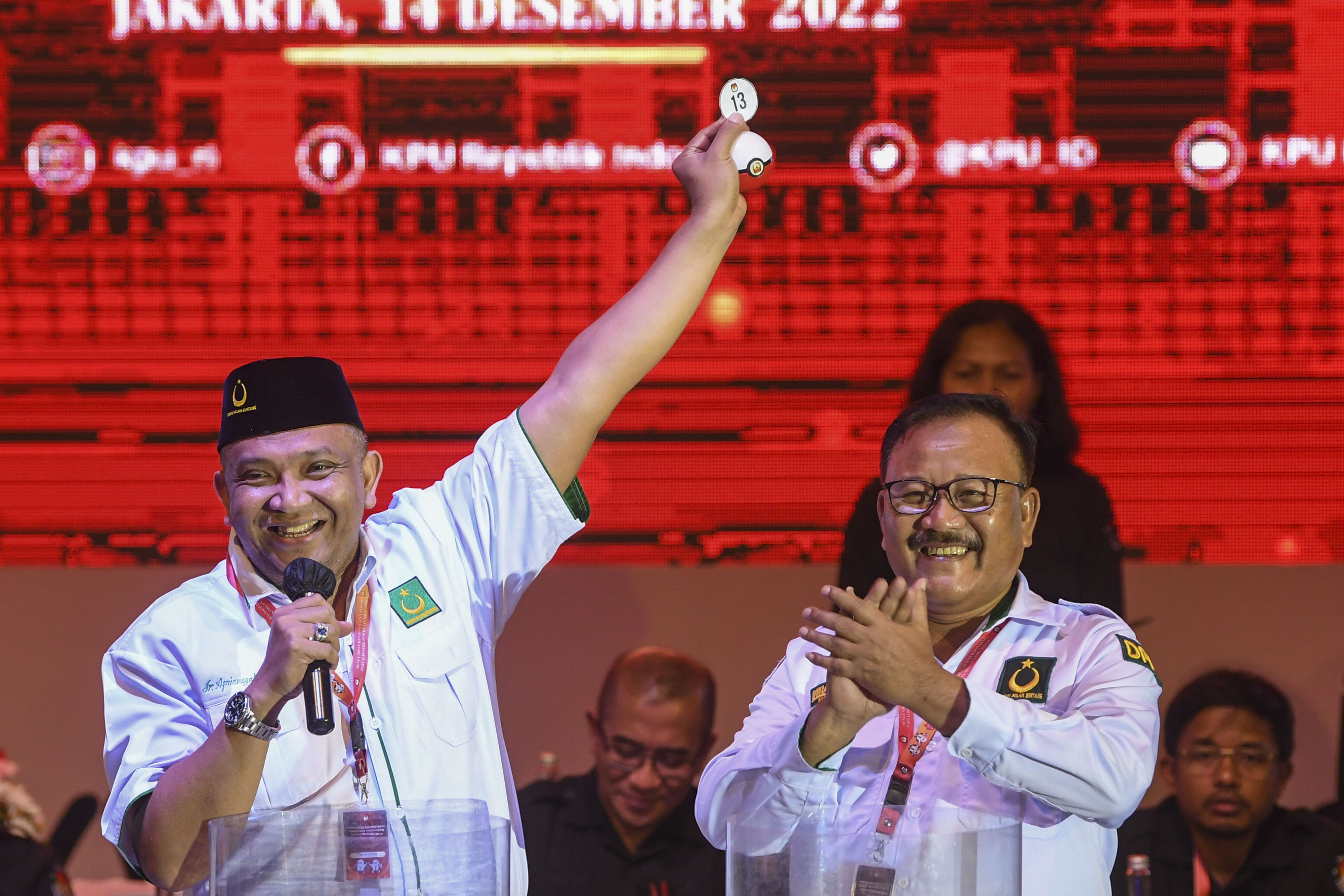 Sekjen Partai Bulan Bintang Afriansyah Noor sebut telah minta izin Jokowi dukung Prabowo