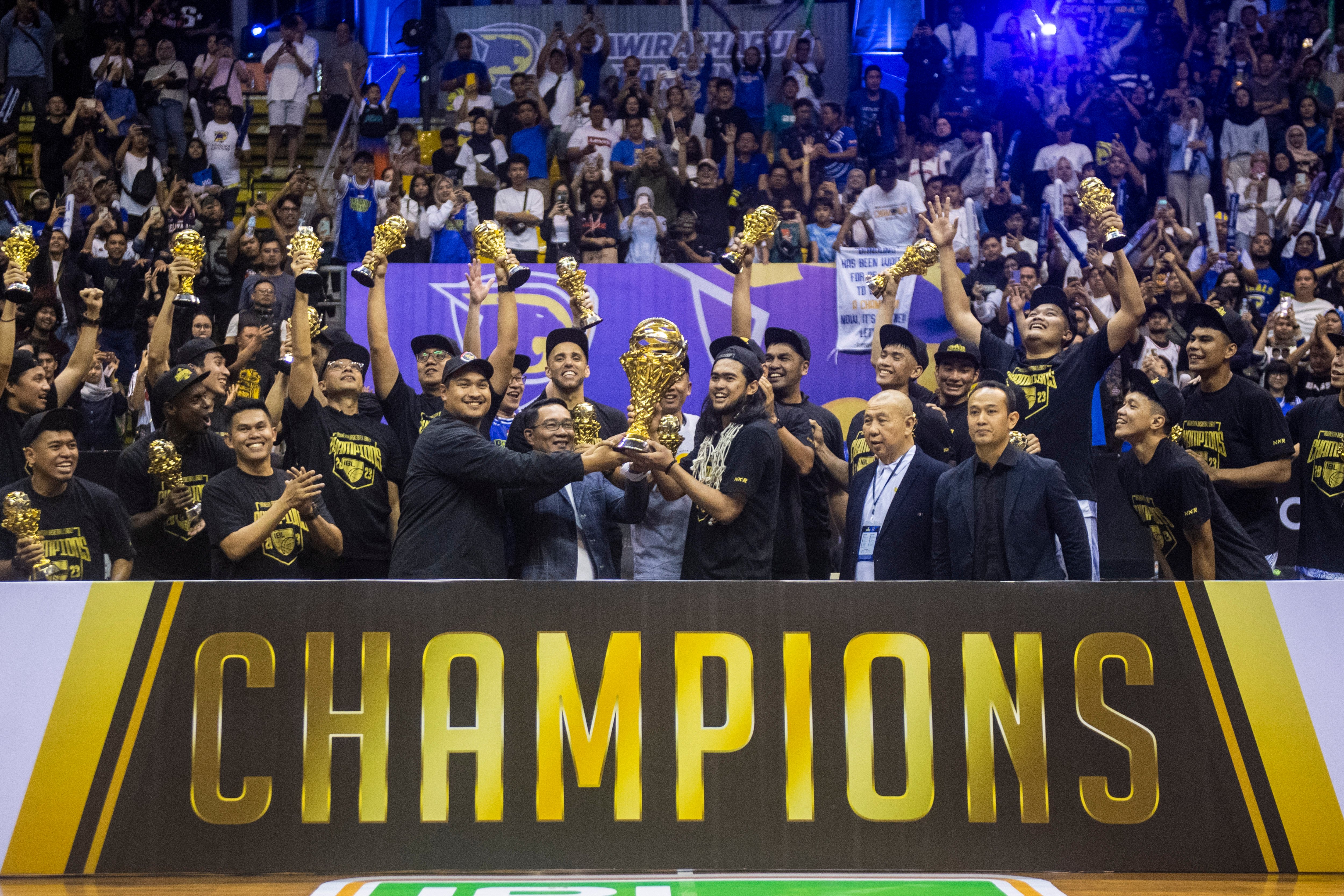 Prawira Harum Bandung Juara IBL 2023.