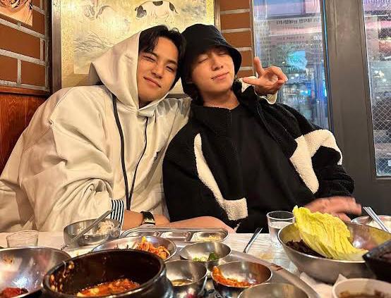 Mingyu Seventeen muncul dalam siaran langsung Jungkook BTS