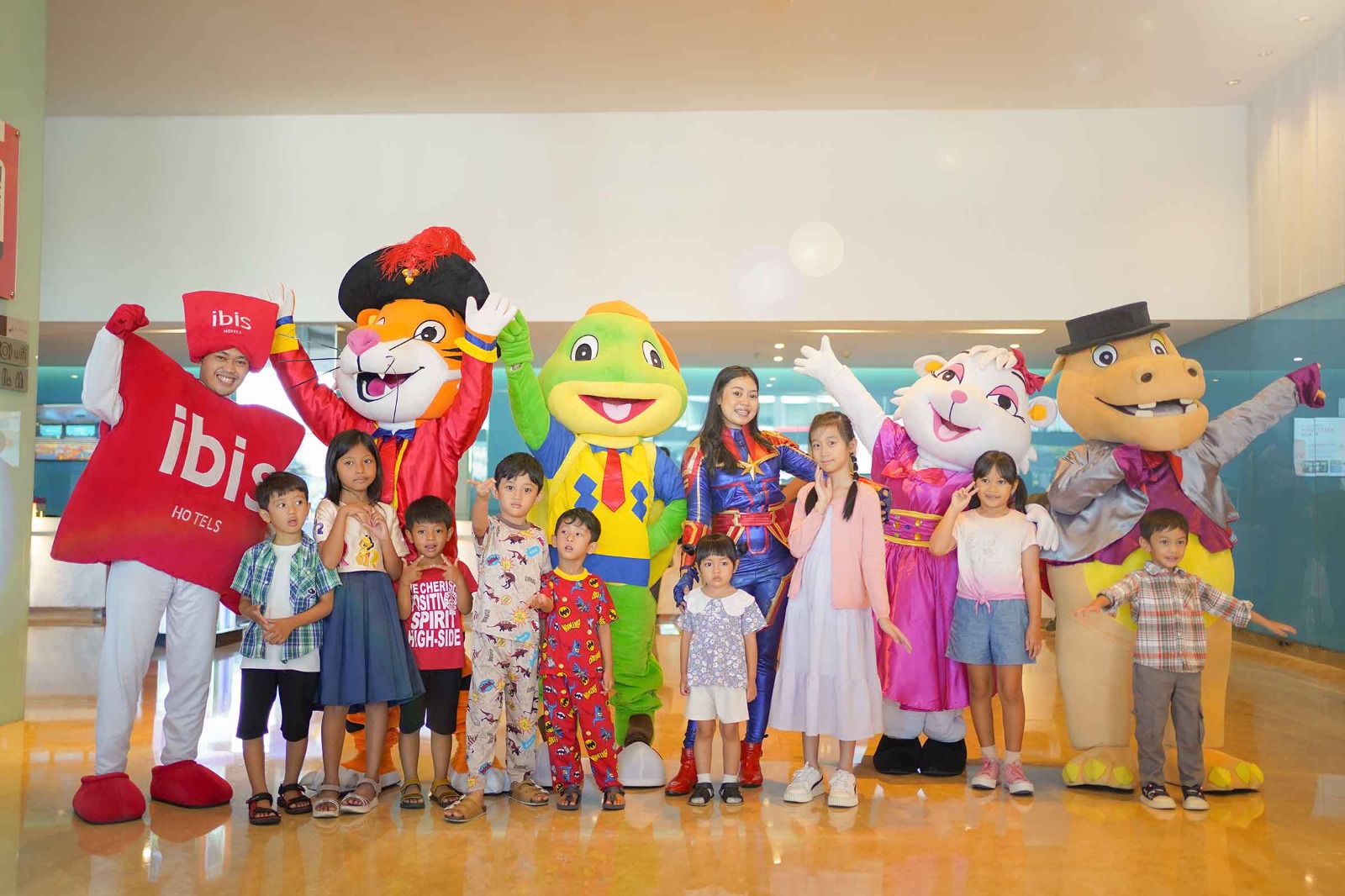 Liburan sekolah asyik di i ibis Bandung Trans Studio