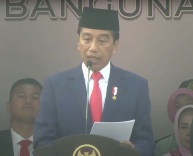 Presiden Joko Widodo meminta kejaksaan tidak menyalahgunakan kewenangannya.