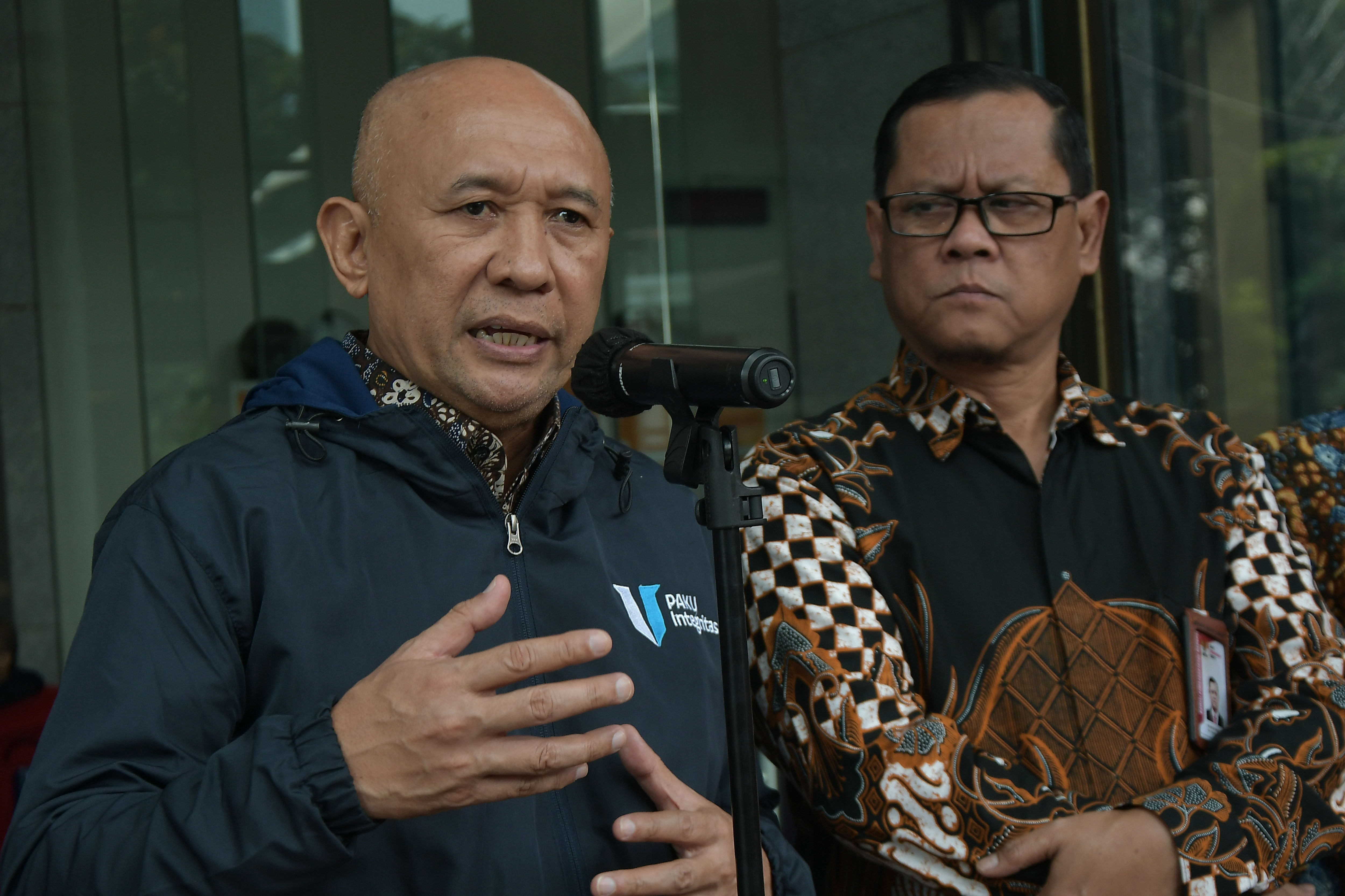 Menteri Teten Resmikan Mini Market Berkonsep Koperasi