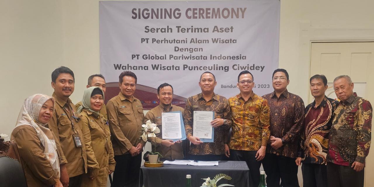 Direksi dan Komisaris PT Global Pariwisata Indonesia dan PT Palawi sepakat bekerja sama memberdayakan objek wisata di Ciwidey, Bandung. 