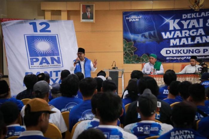 PAN dorong kalangan milenial Nahdlatul Ulama (NU) untuk memajukan peningkatan ekonomi syariah. 