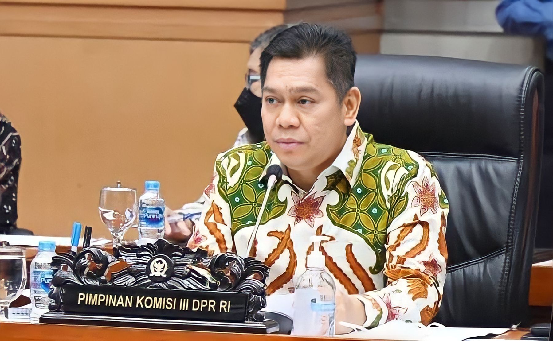 Ketua Umum MKGR Adies Kadir. 