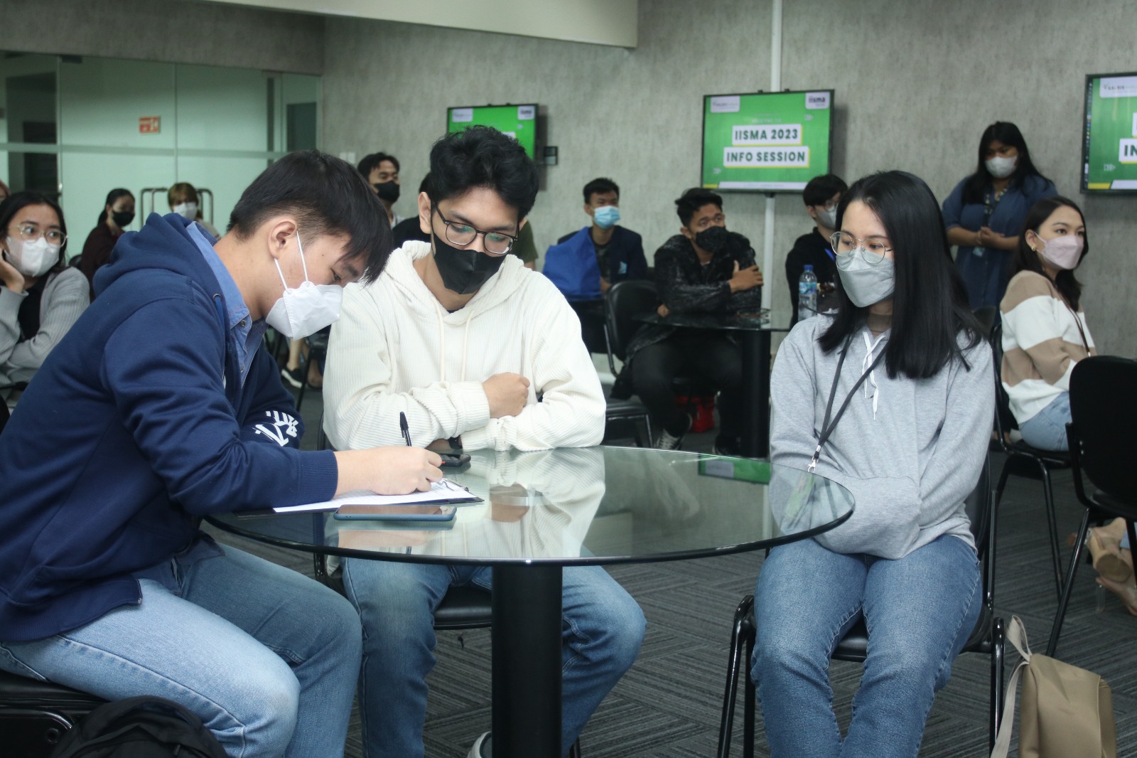 Mahasiswa Ilmu Komunikasi Kalbis Institute Lolos Program IISMA 2023 ke Malaysia