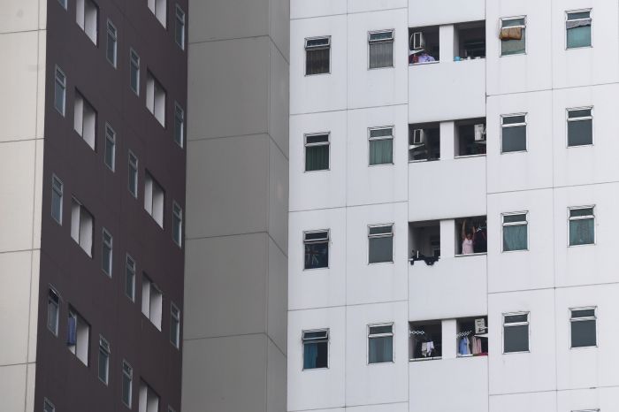 Rumah susun sederhana milik (Rusunami) Klapa Village di Pondok Kelapa, Jakarta