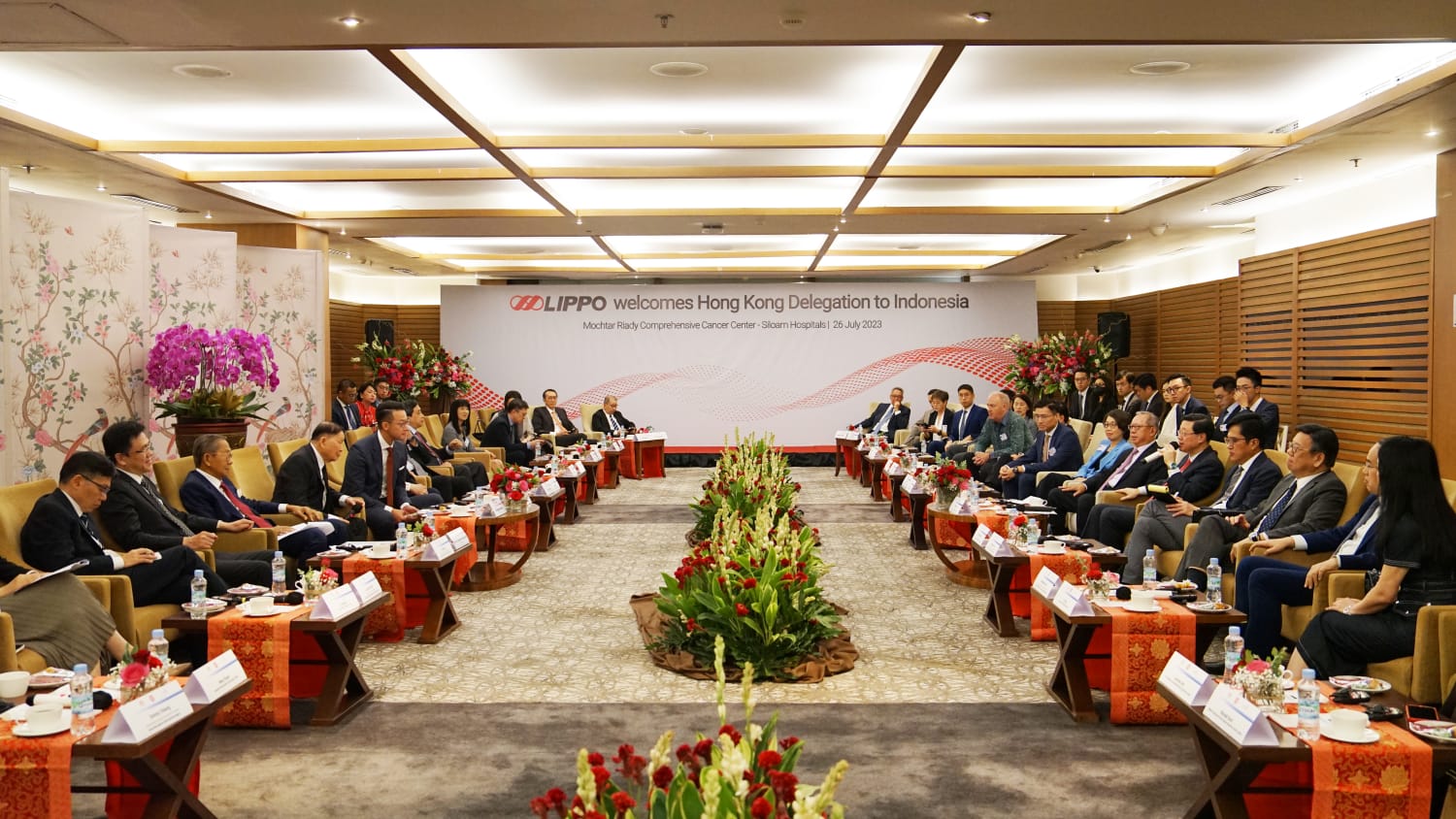 Kunjungan delegasi HKSAR Hong Kong ke Siloam Hospital diterima dengan hangat oleh Lippo Group.