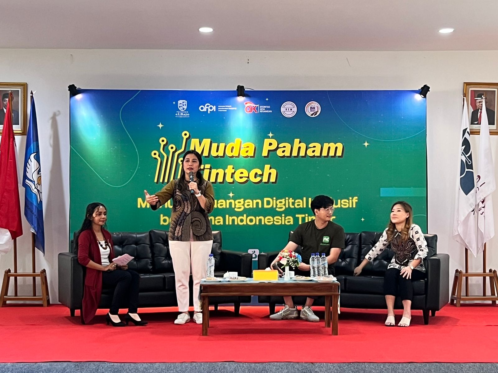Edukasi bertajuk Muda Paham Fintech