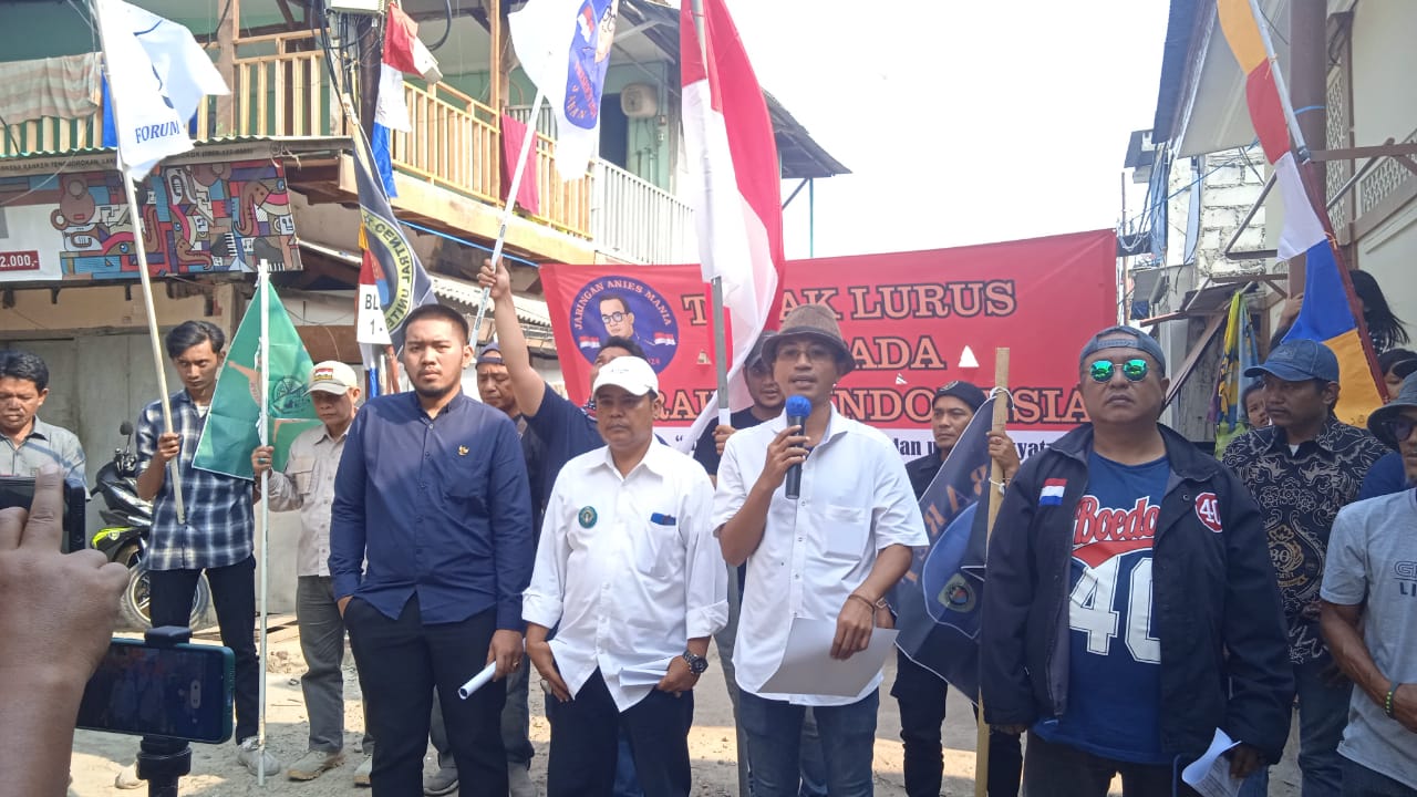 Di Kampung Kumuh Nelayan Muara Angke, Sejumlah Elemen Deklarasi Jaringan Anies Mania