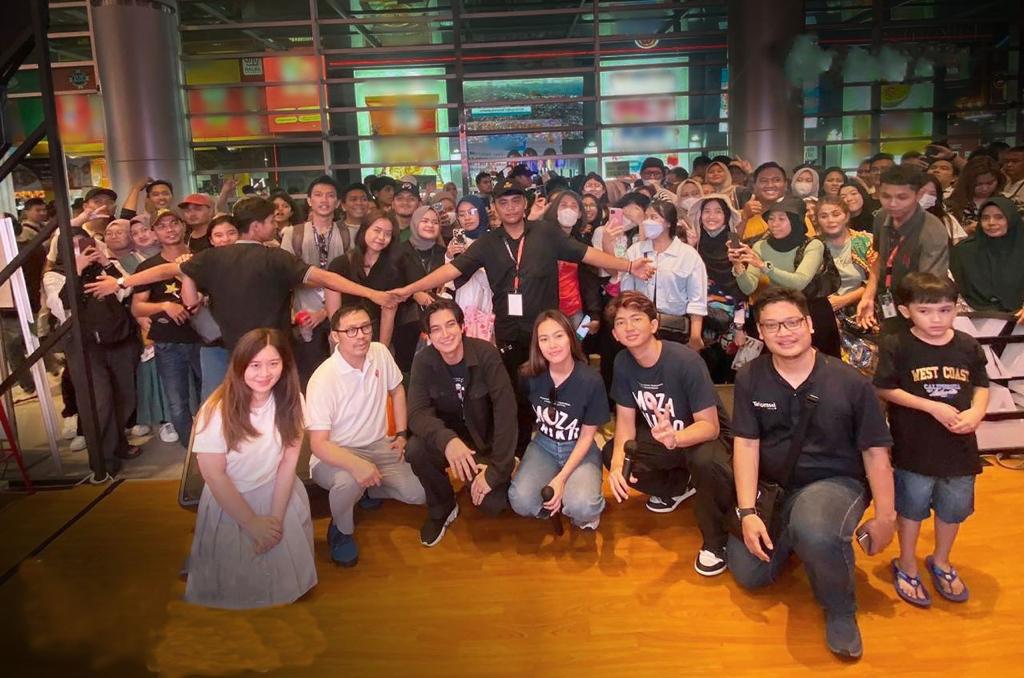 WeTV mengadakan acara Meet and Greet Cast WeTV Original Mozachiko di Jakarta Fair Kemayoran.