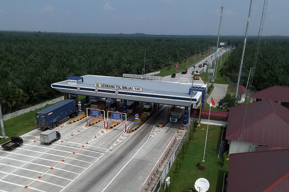 Jalan Tol Medan-Binjai.