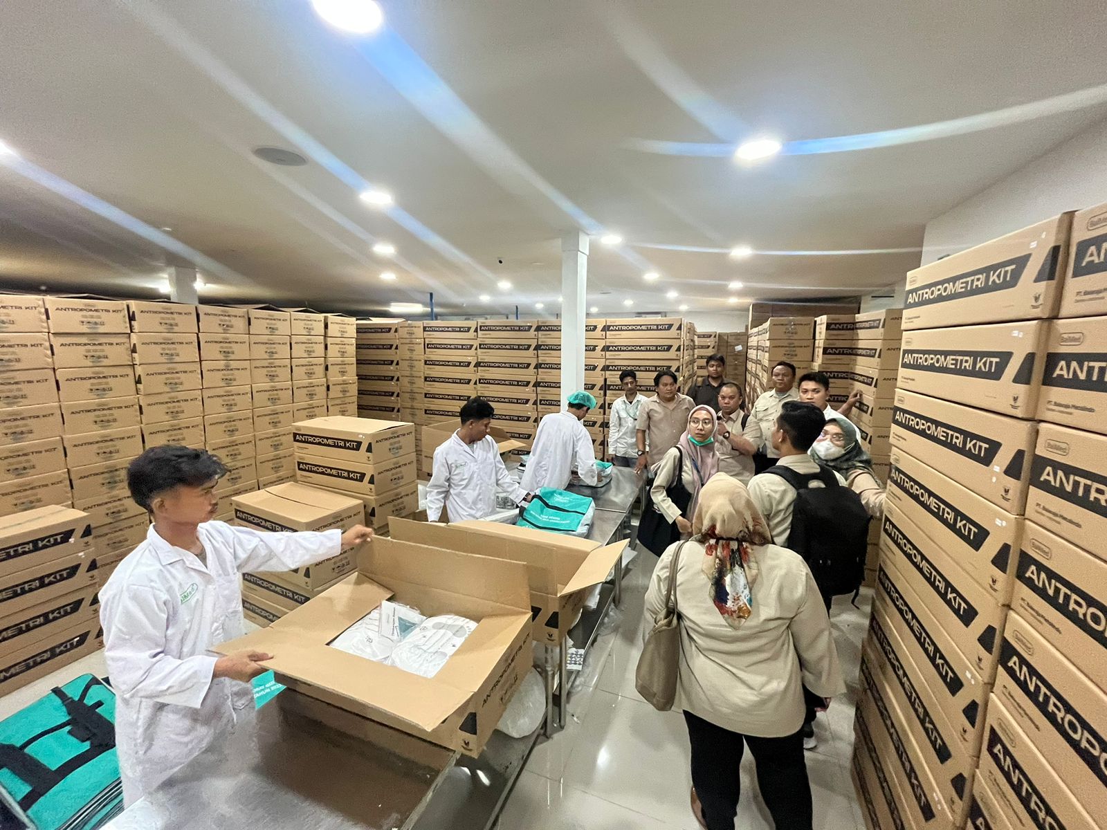 Antropometri kit yang diproduksi IRRA